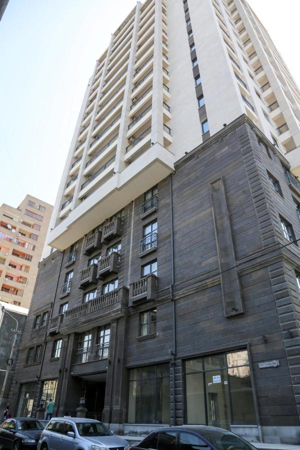 Nile Apartment By Downtown Inn Ereván Exterior foto